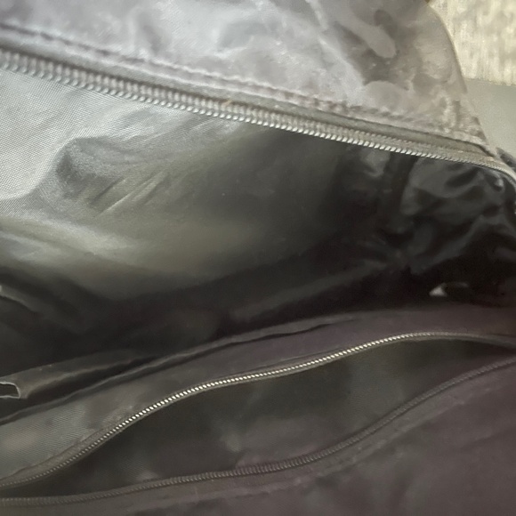 Cream Color Leather Purse - Picture 3 of 3